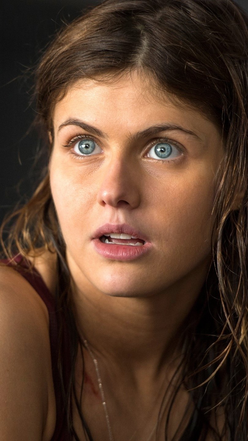 Alexandra Daddario en San Andreas