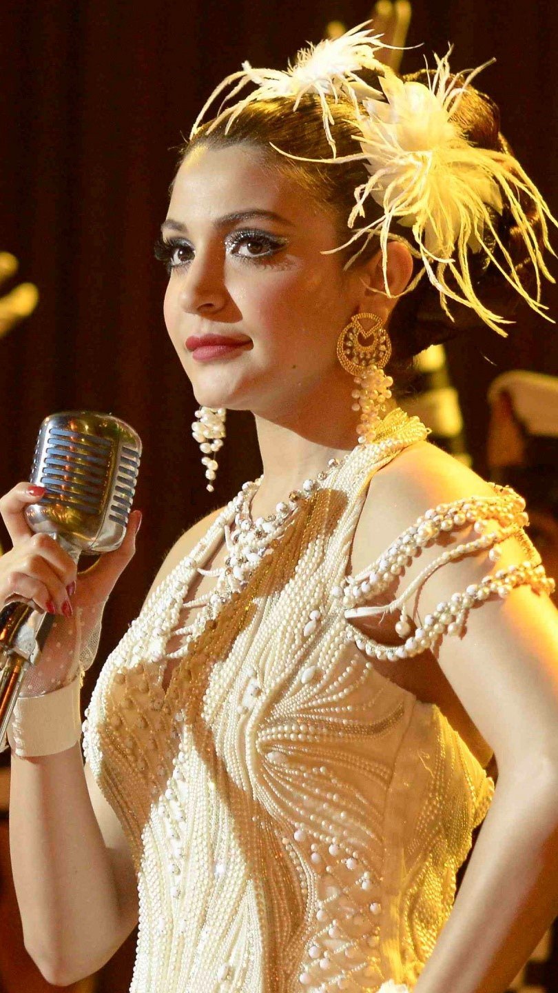 Anushka Sharma en Bombay velvet