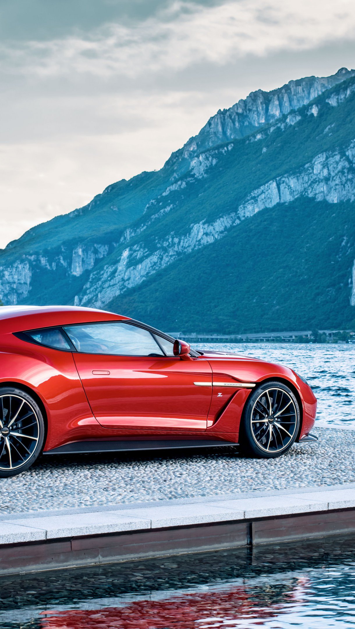 Aston Martin Zagato Rojo