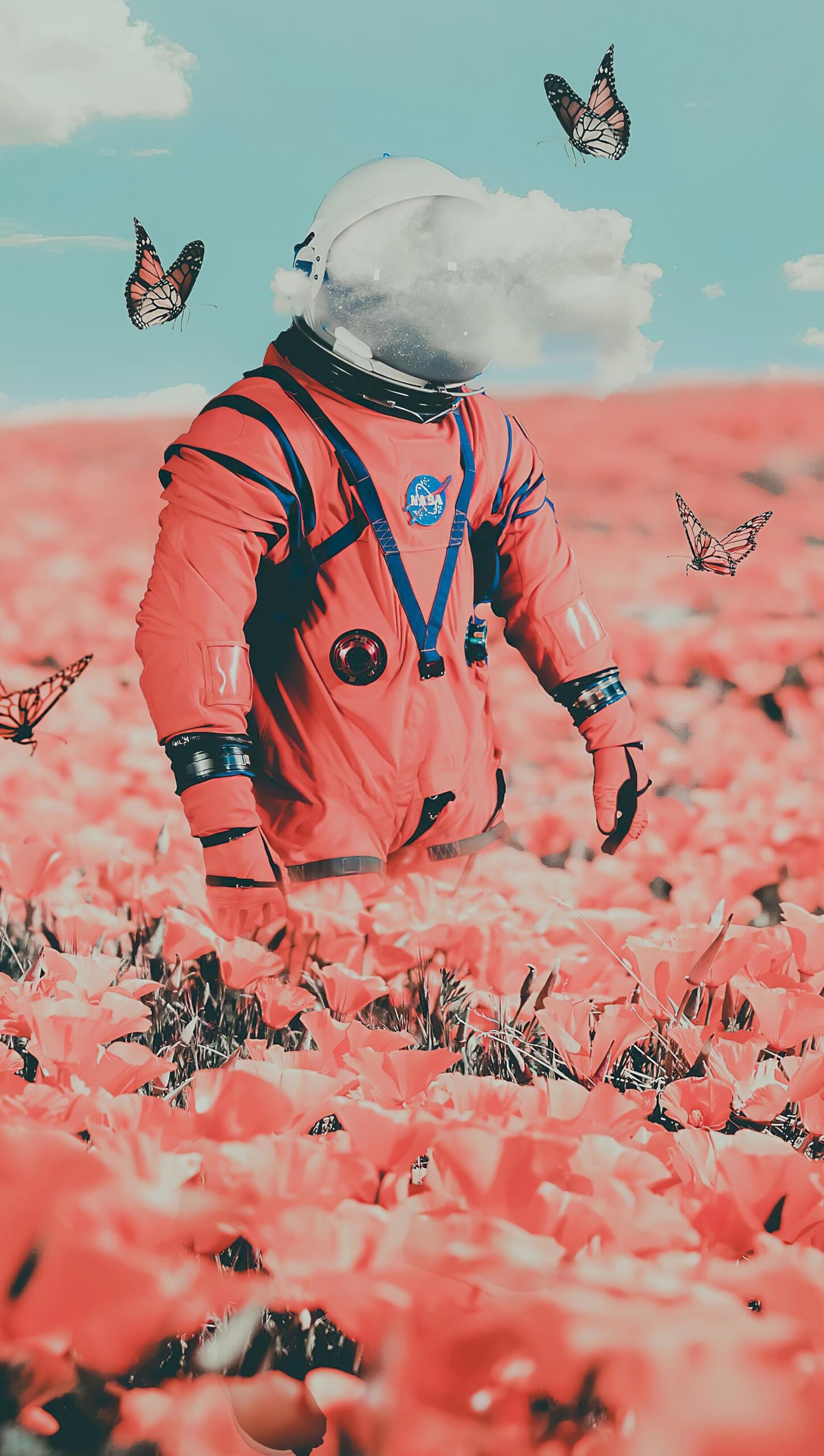 Astronauta entre flores y mariposas