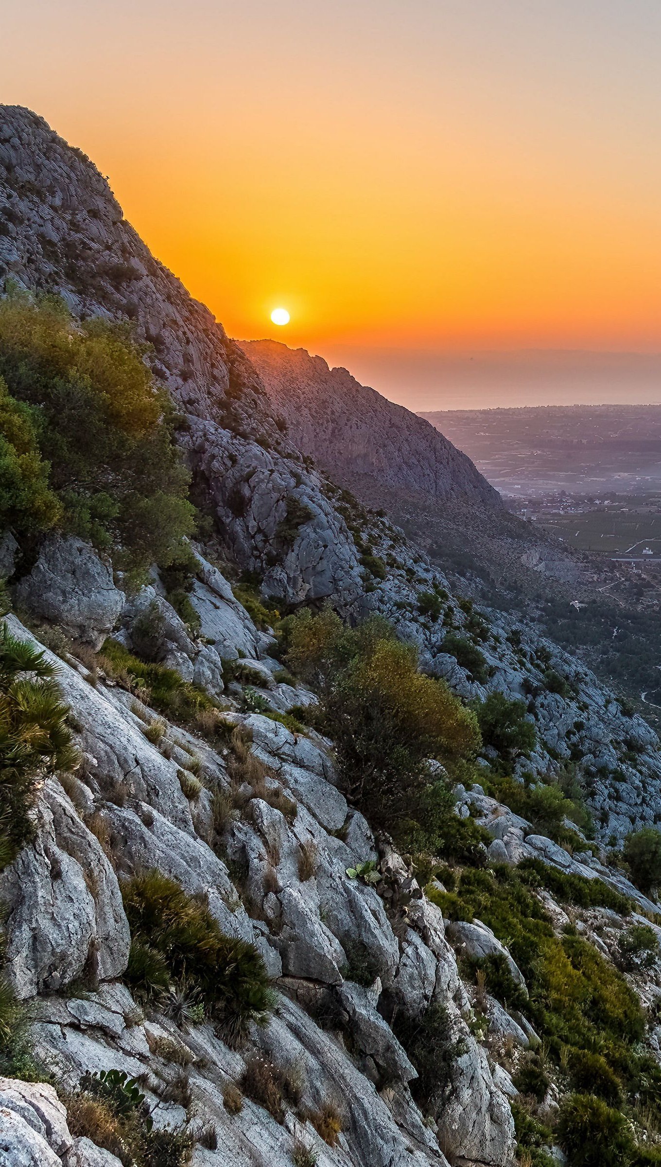 Atardecer desde las montañas