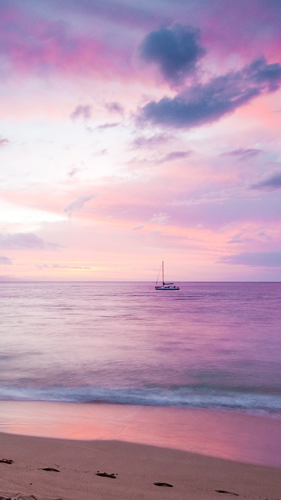 Atardecer rosado en la playa