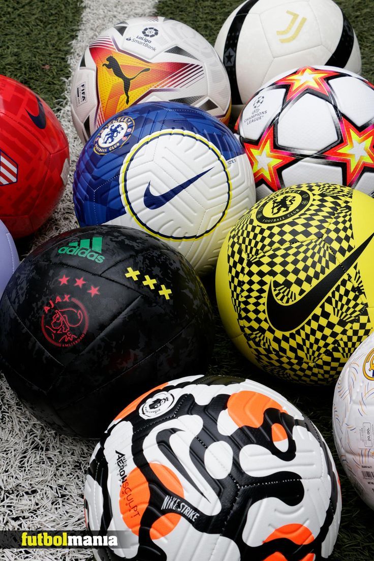 Balones de Futbol wallpaper para celular