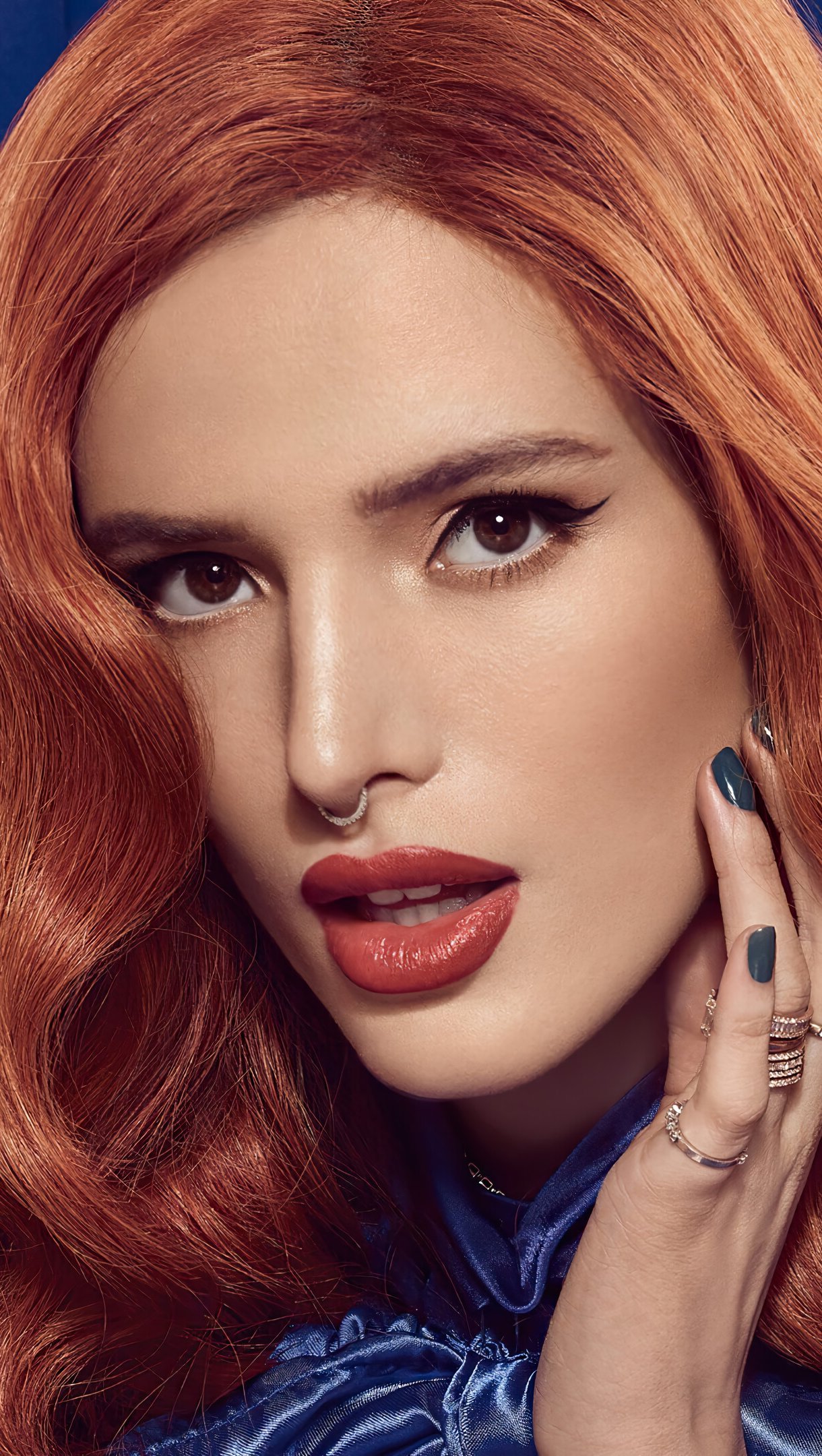 Bella Thorne 2020