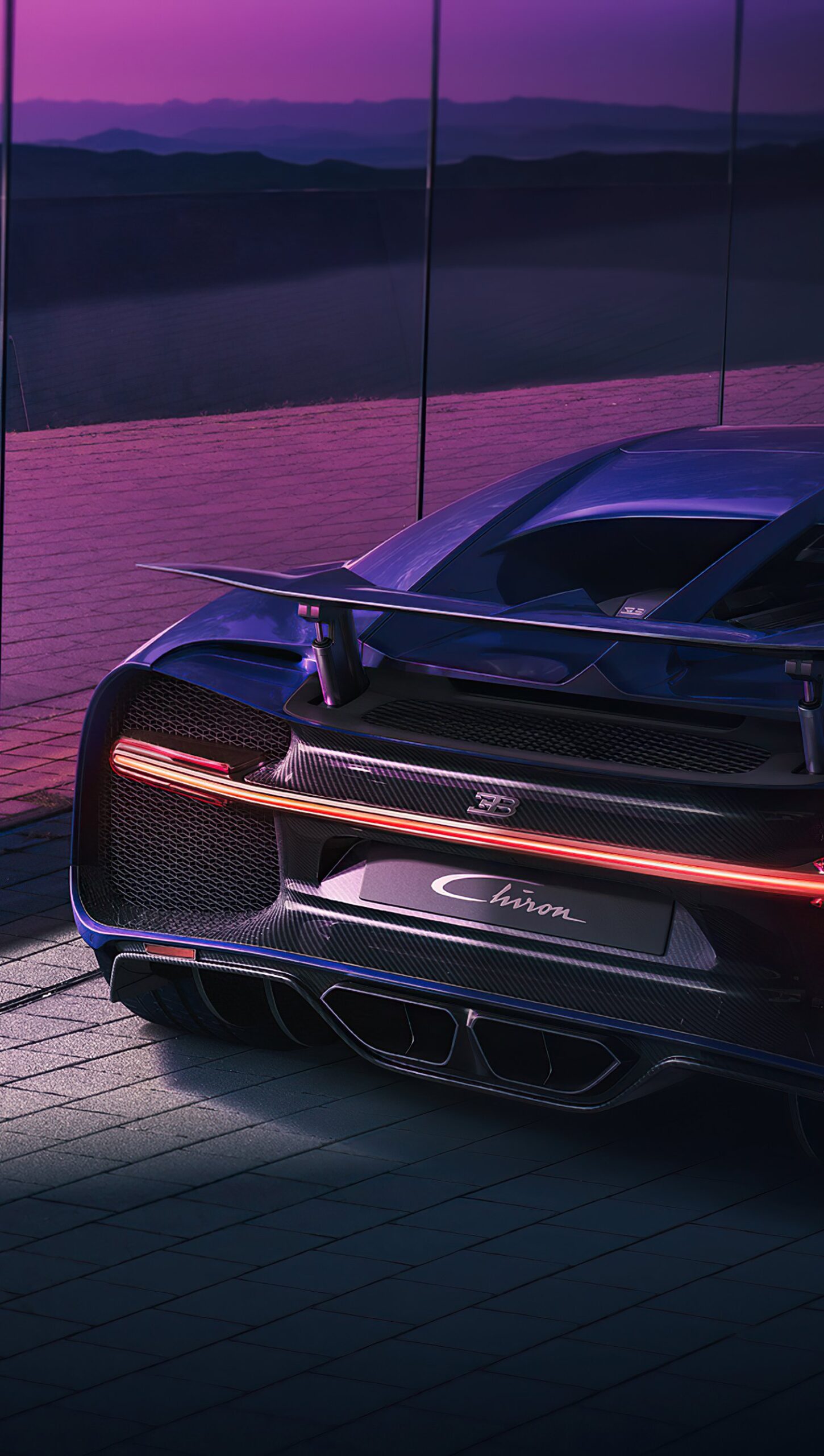 Bugatti Chiron por atrás