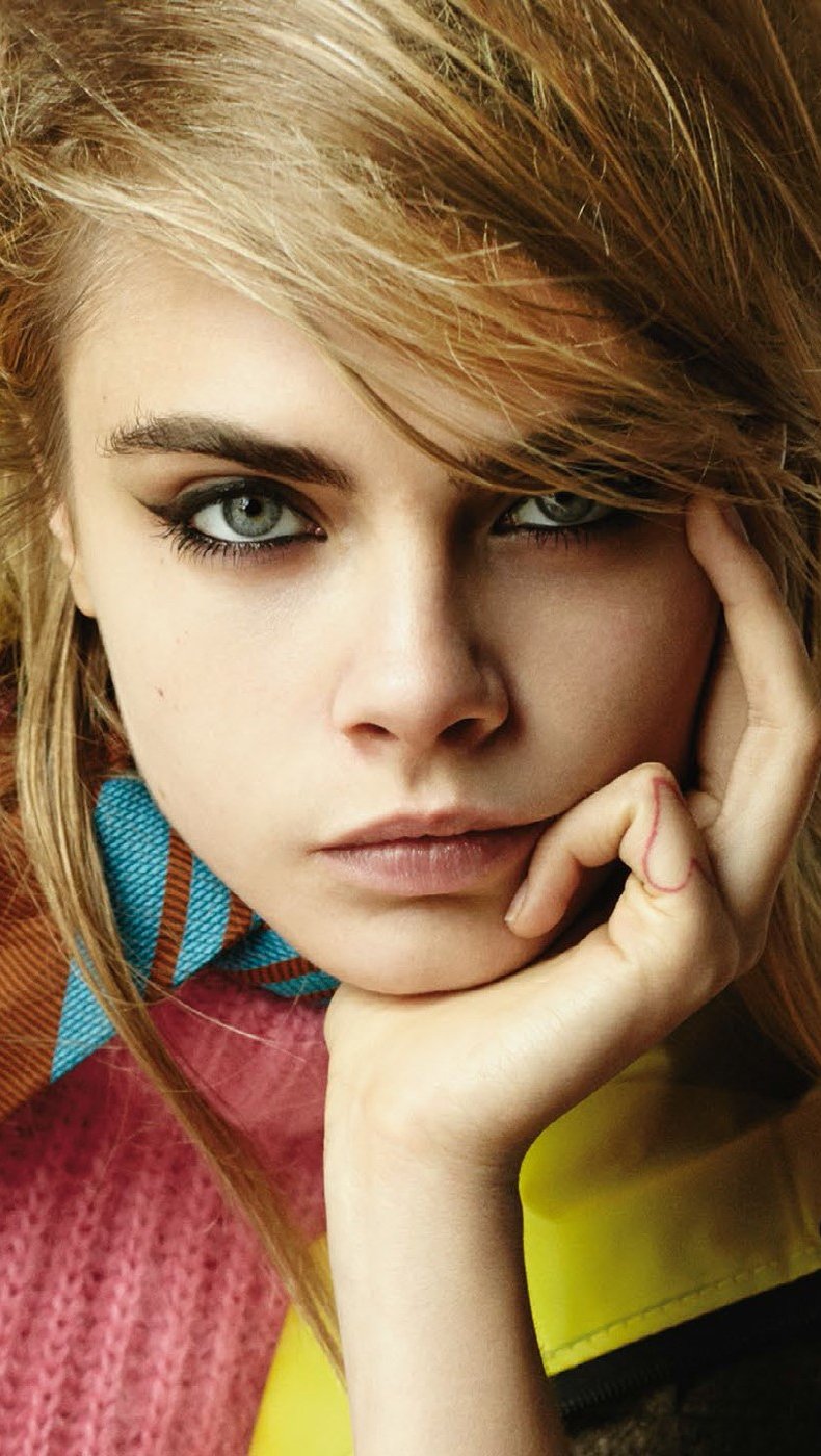 Cara Delevingne para una revista