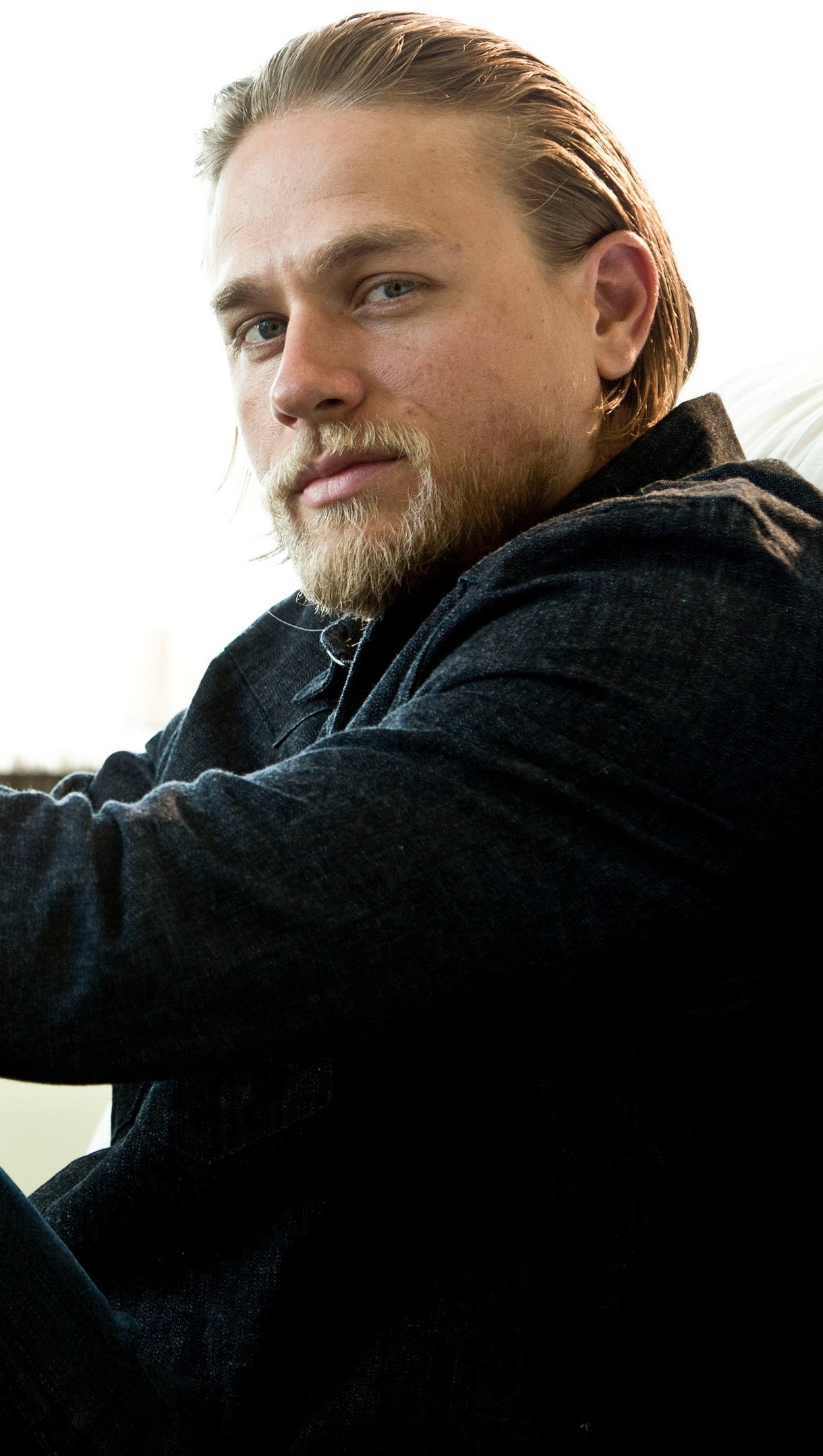 Charlie Hunnam