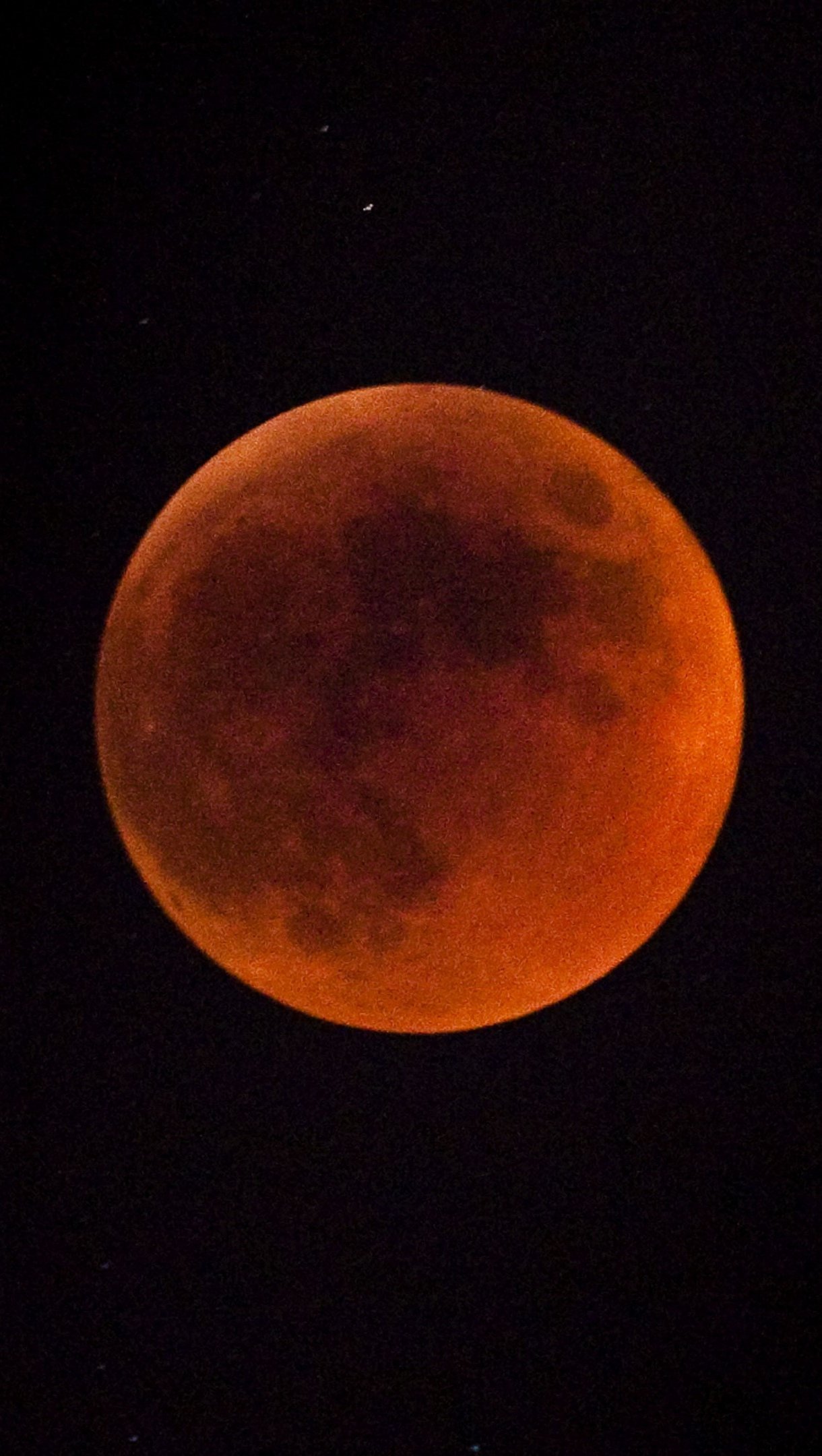 Eclipse lunar