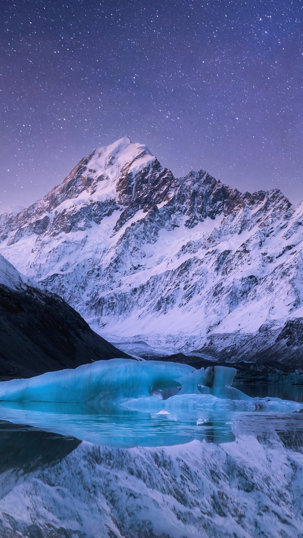 Estrellas sobre montañas en Nueva Zelanda