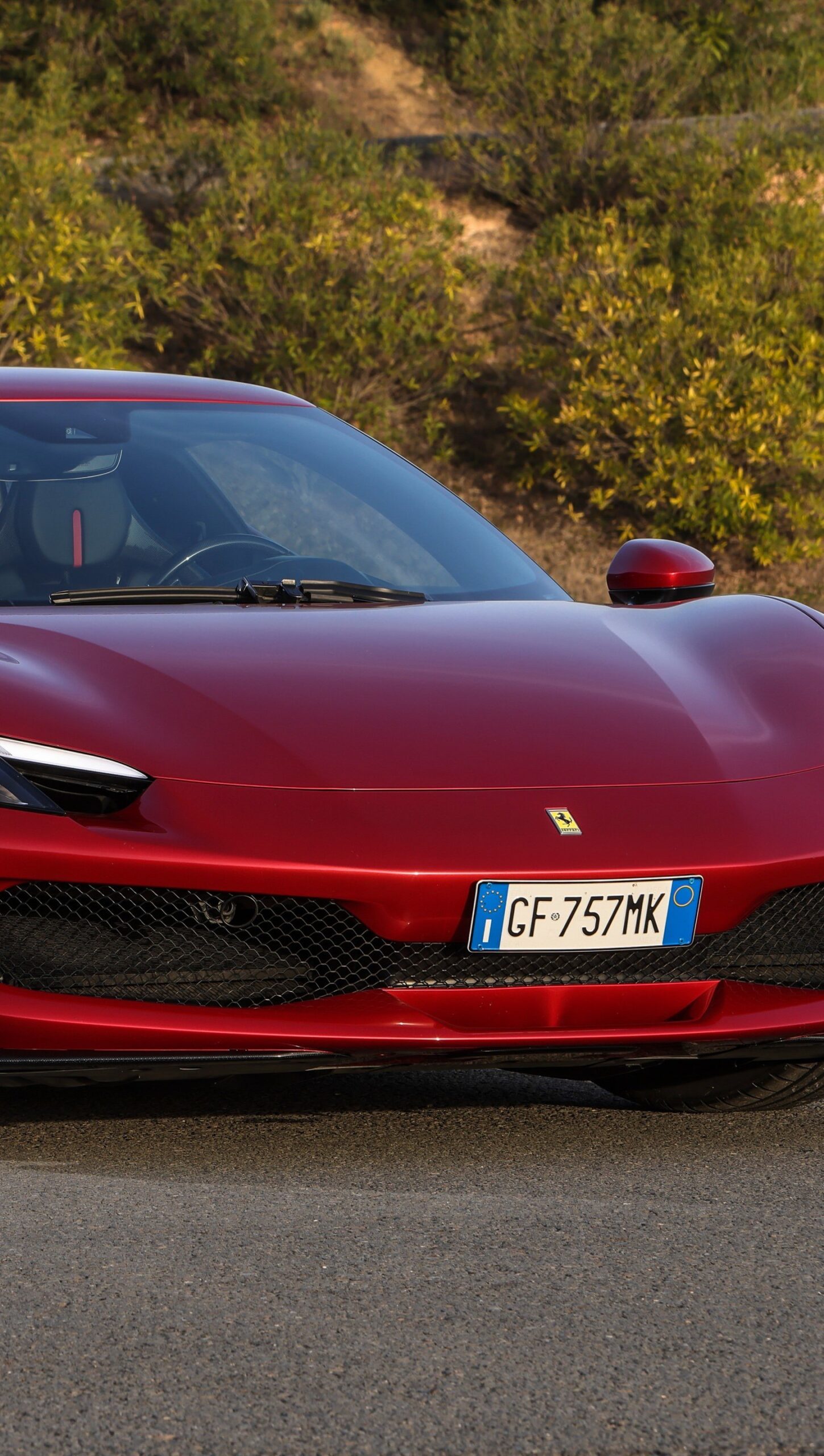 Ferrari 296 GTB 2022 rojo