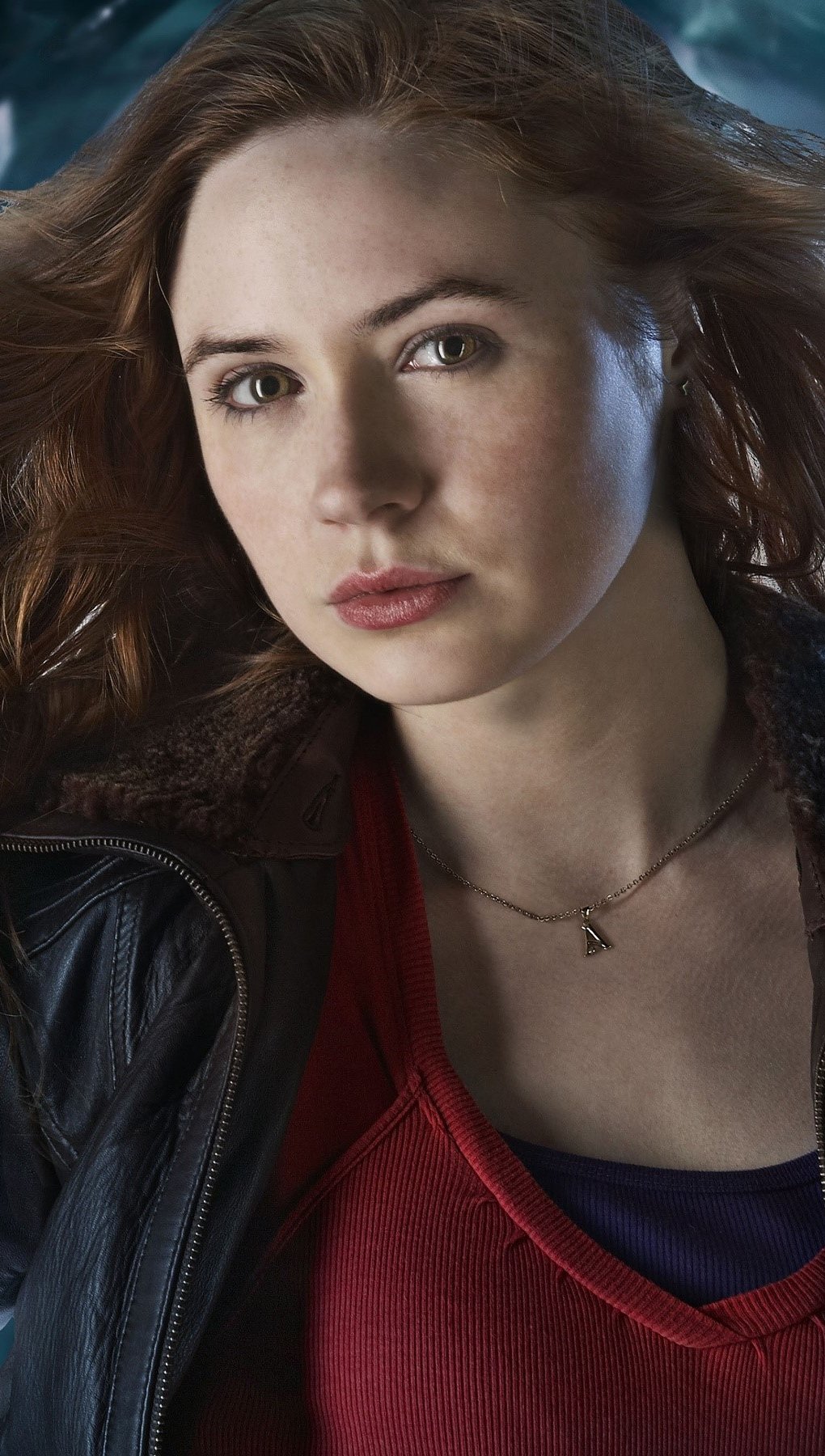 Karen Gillan como Amy Pond