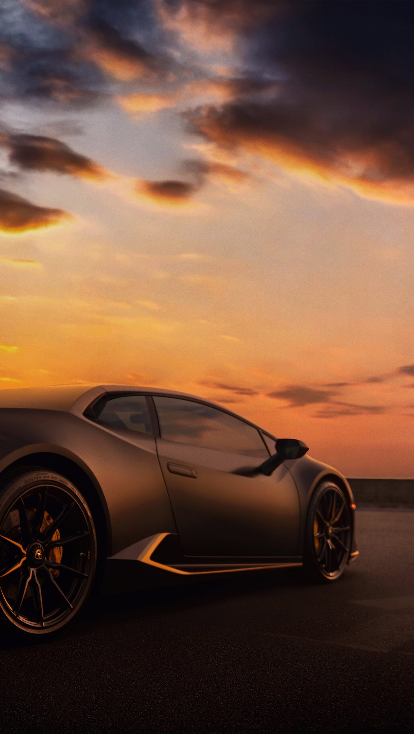 Lamborghini al atardecer