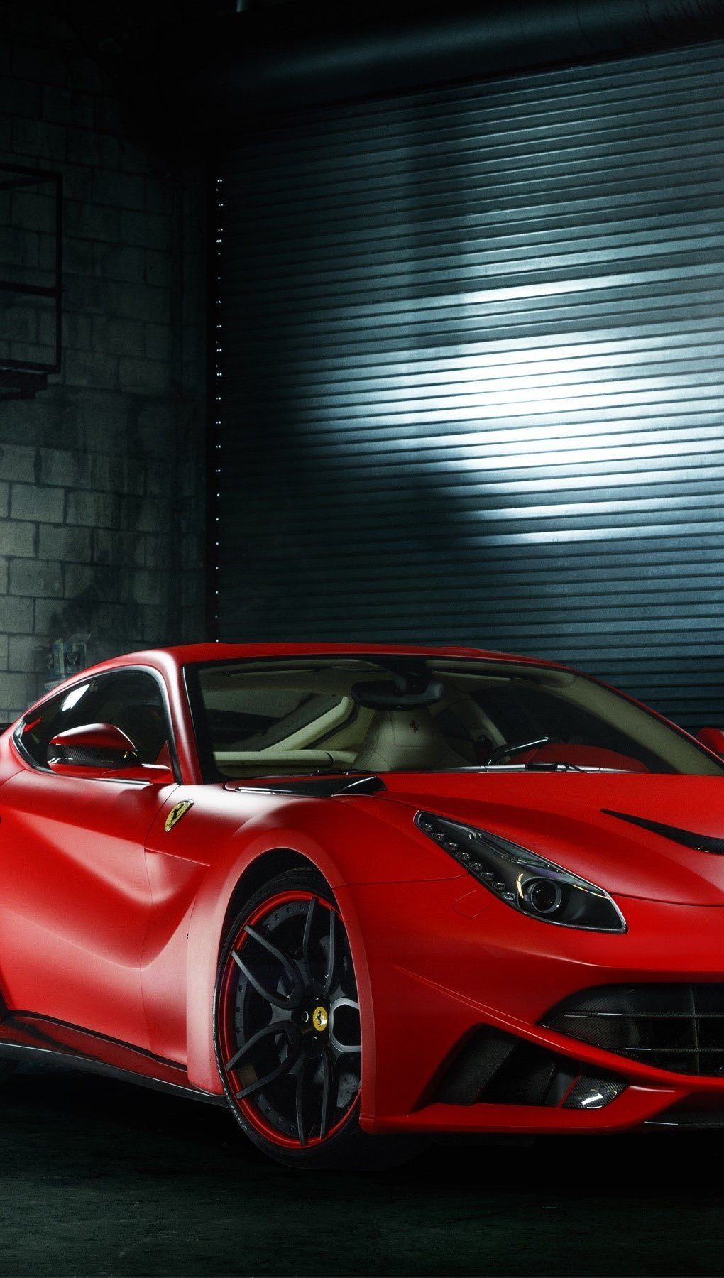 MC Customs Wide Body Ferrari F12berlinetta