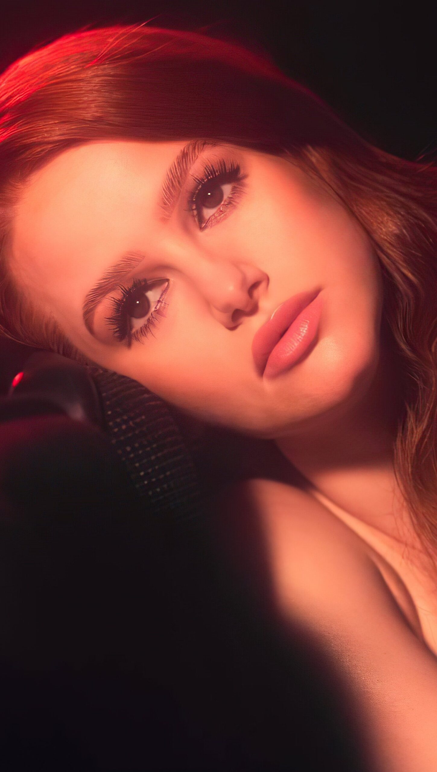 Madelaine Petsch Schon Magazine