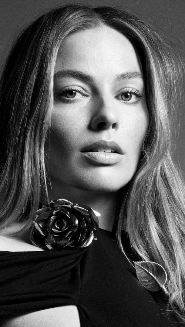 Margot Robbie blanco y negro