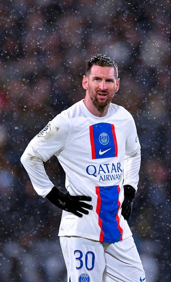 Messi en el PSG foto espectacular