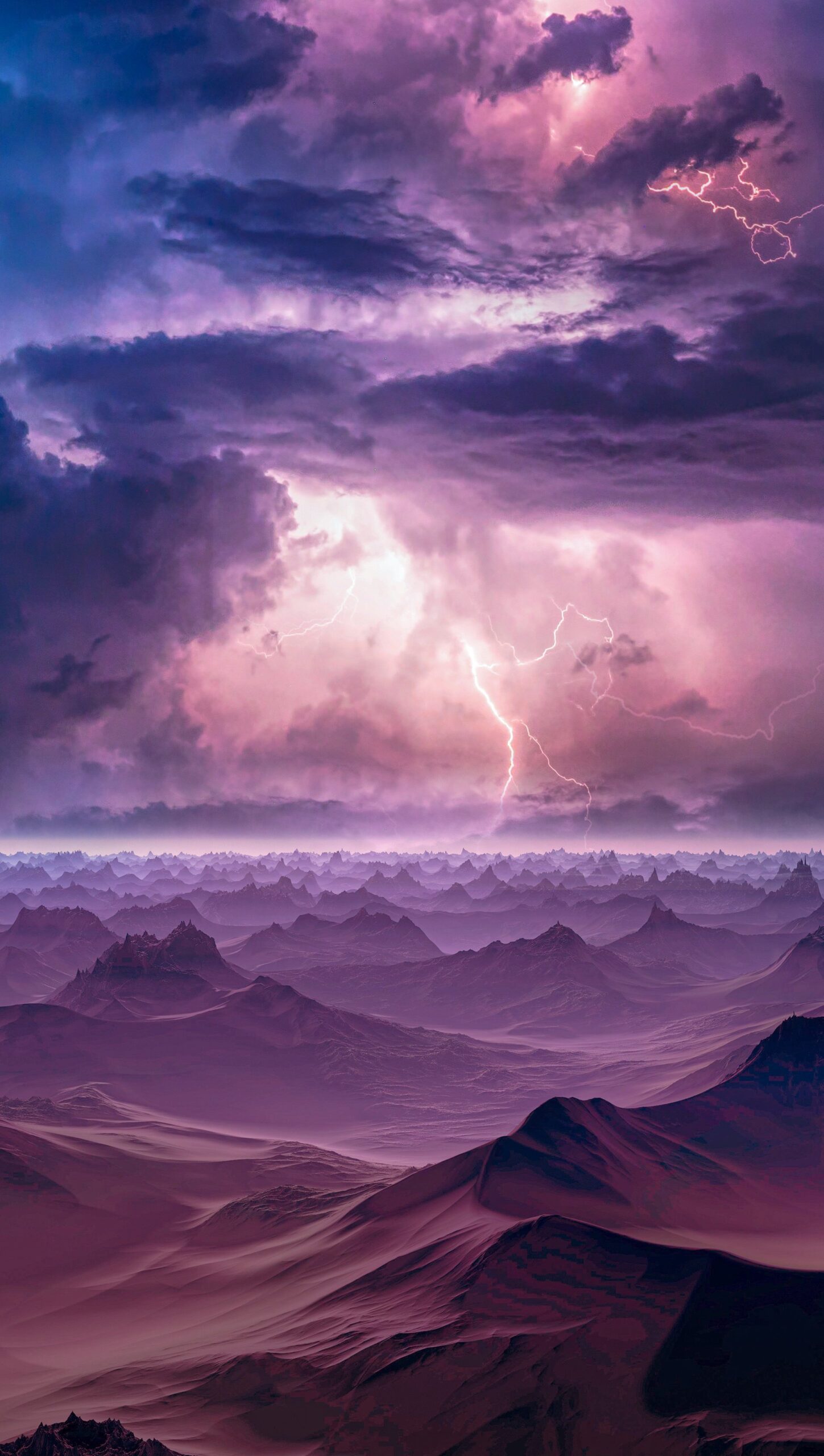 Rayo durante tormenta en las montañas