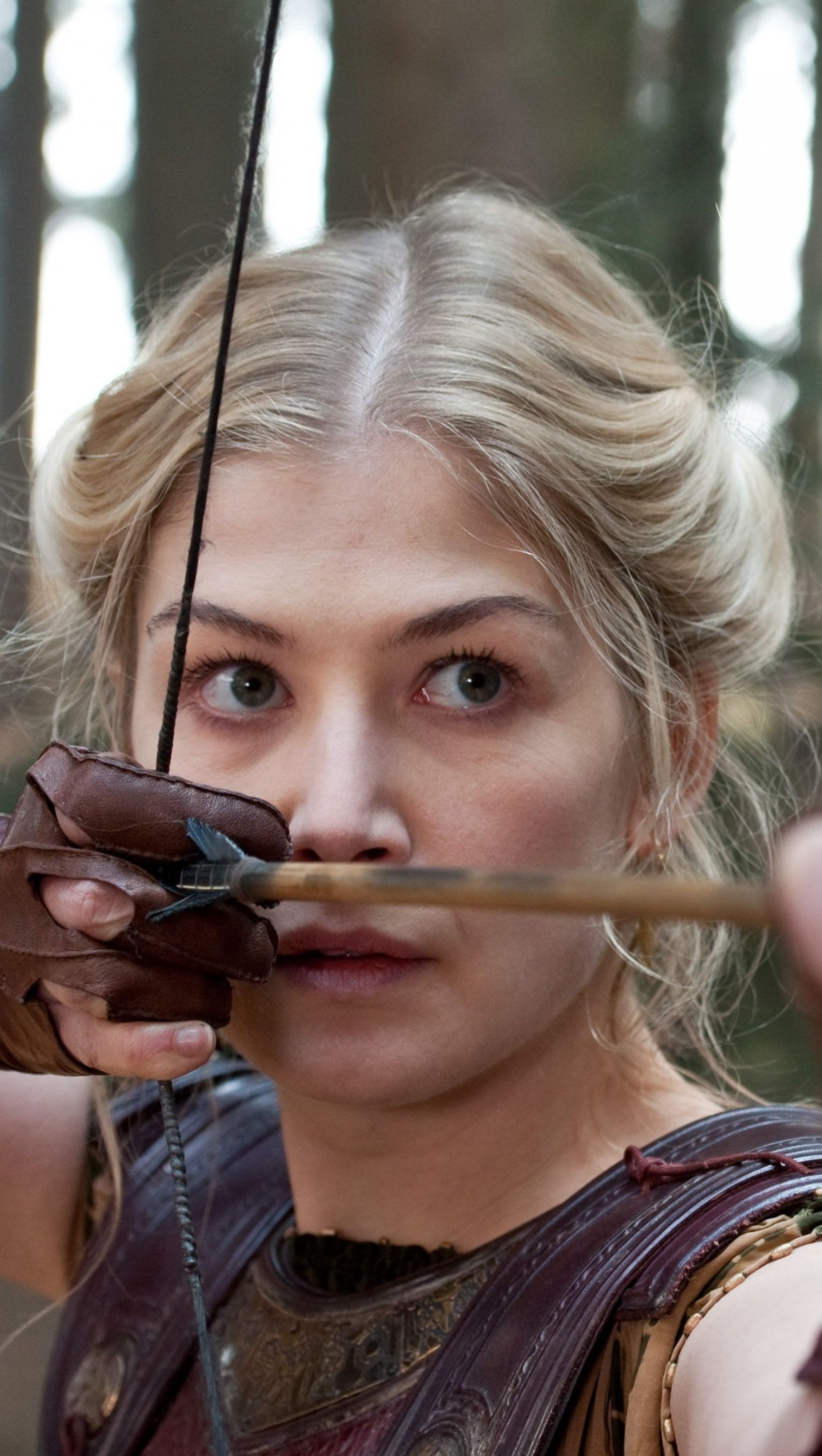 Rosamund Pike en Furia de Titanes