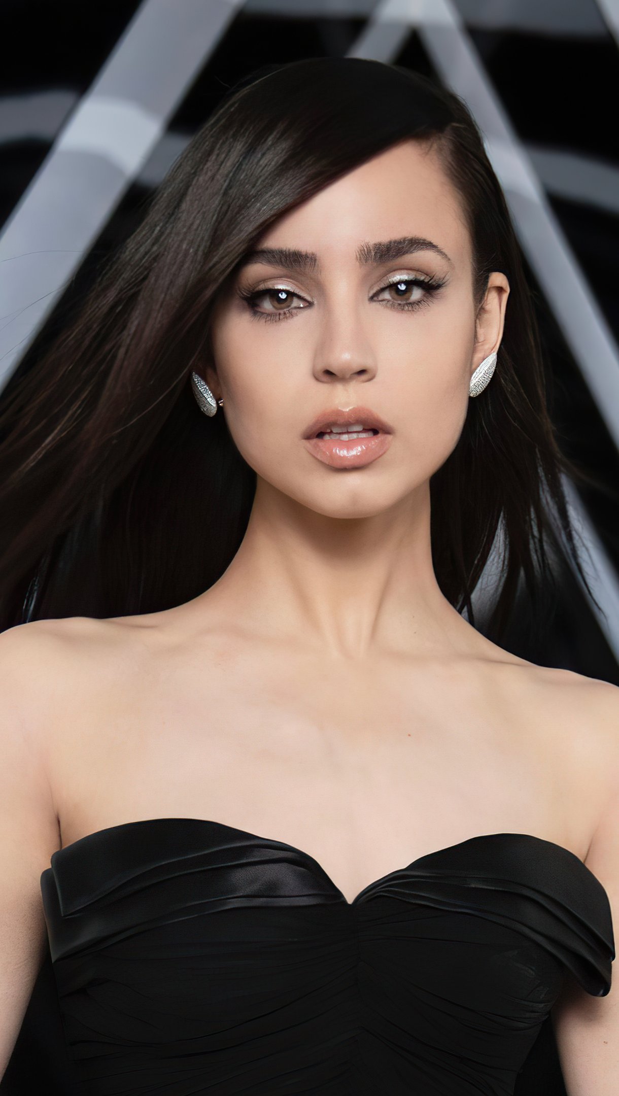 Sofia Carson para Vogue 2020