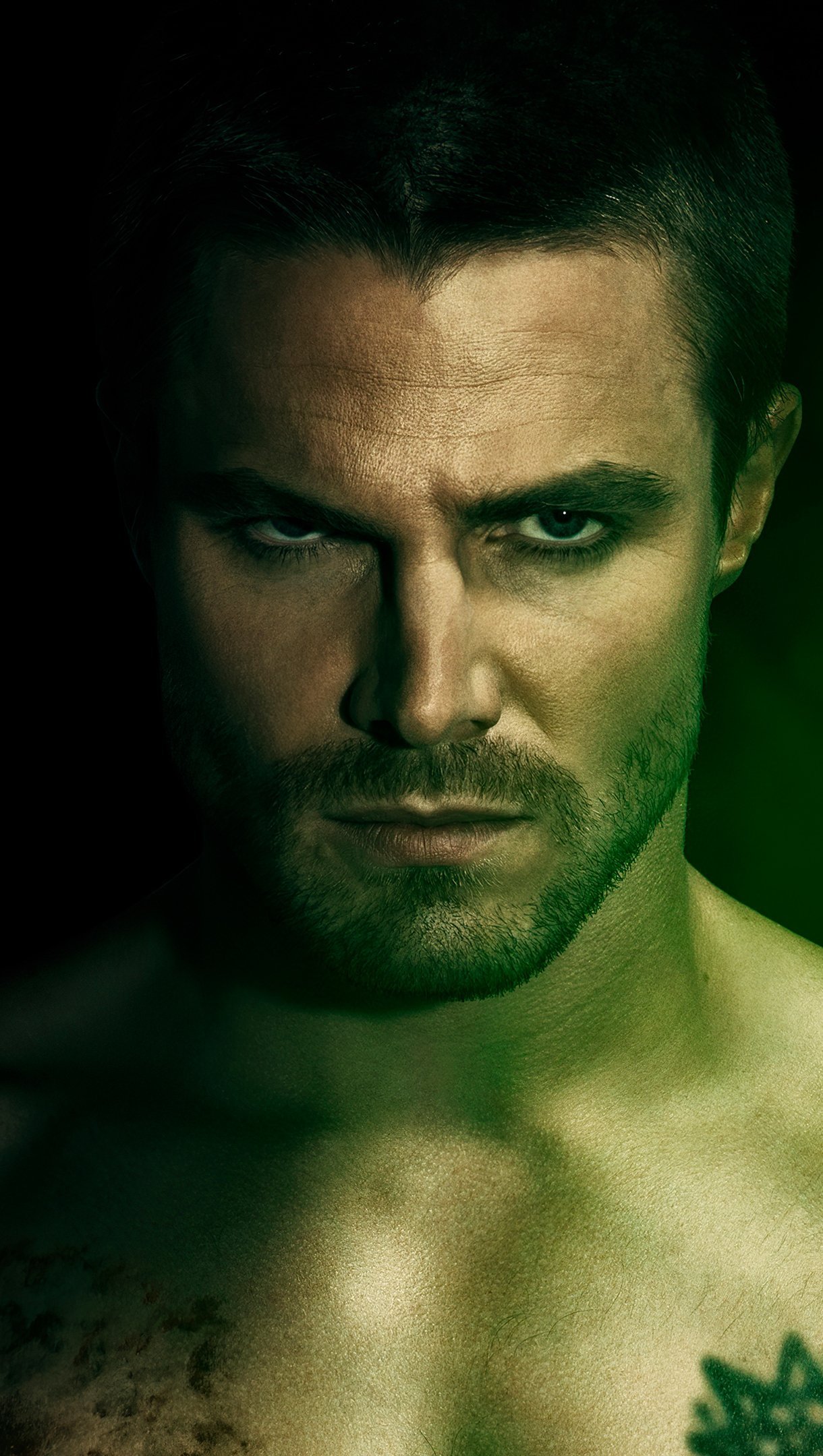 Stephen Amell como Oliver Queen en Arrow