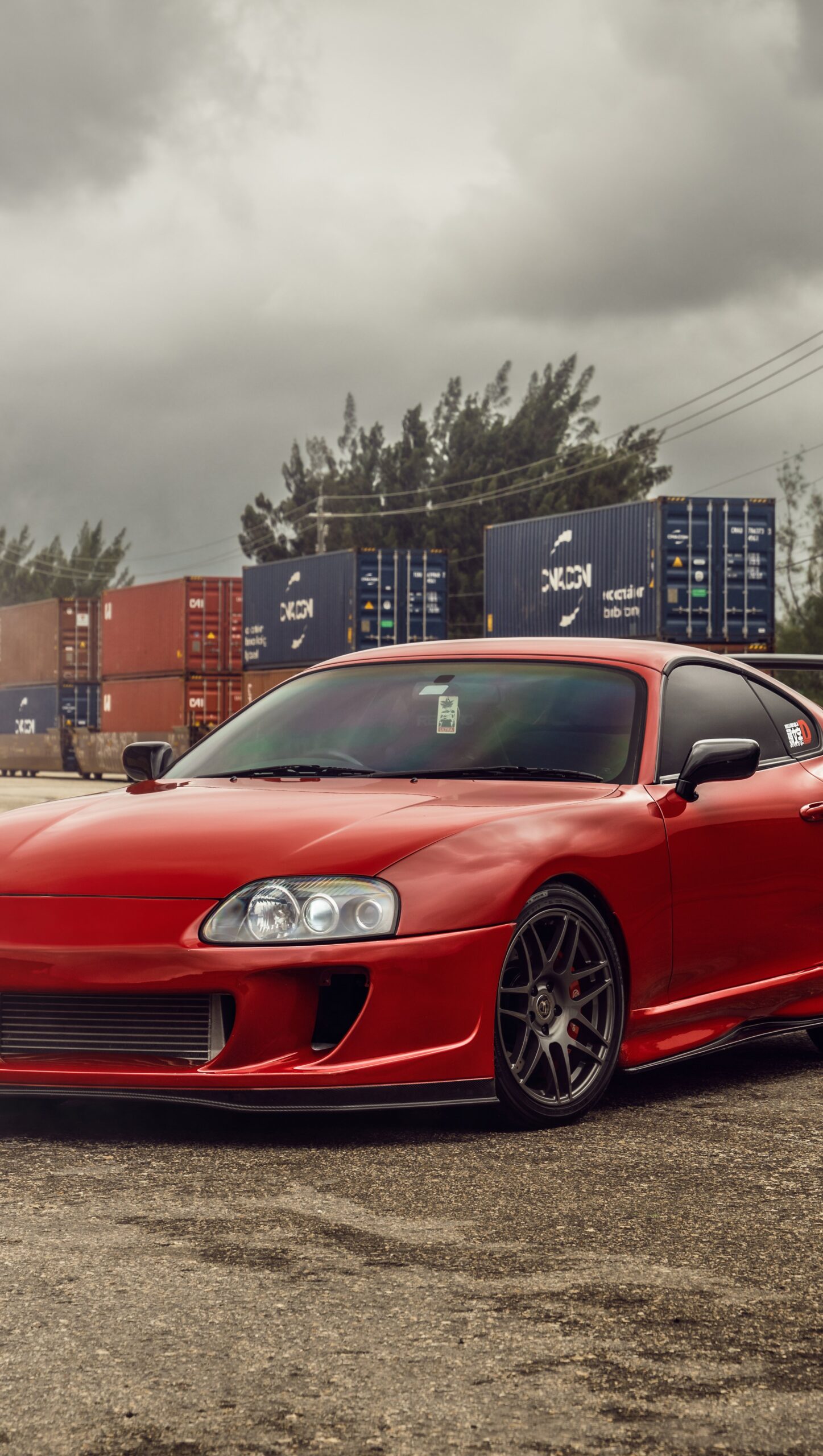 Supra Forgestar Wheels rojo 2022