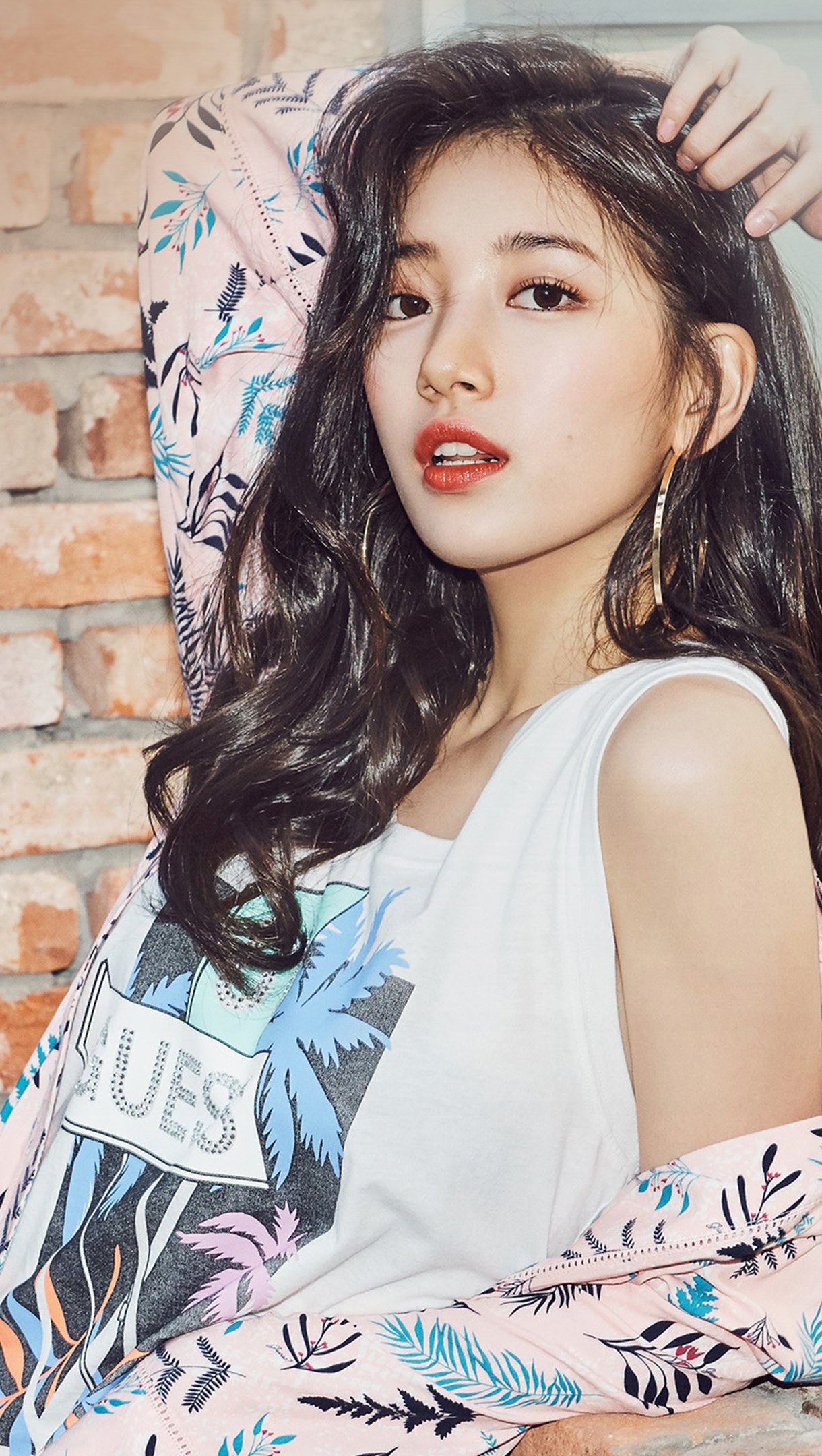 Suzy actriz coreana con maquillaje