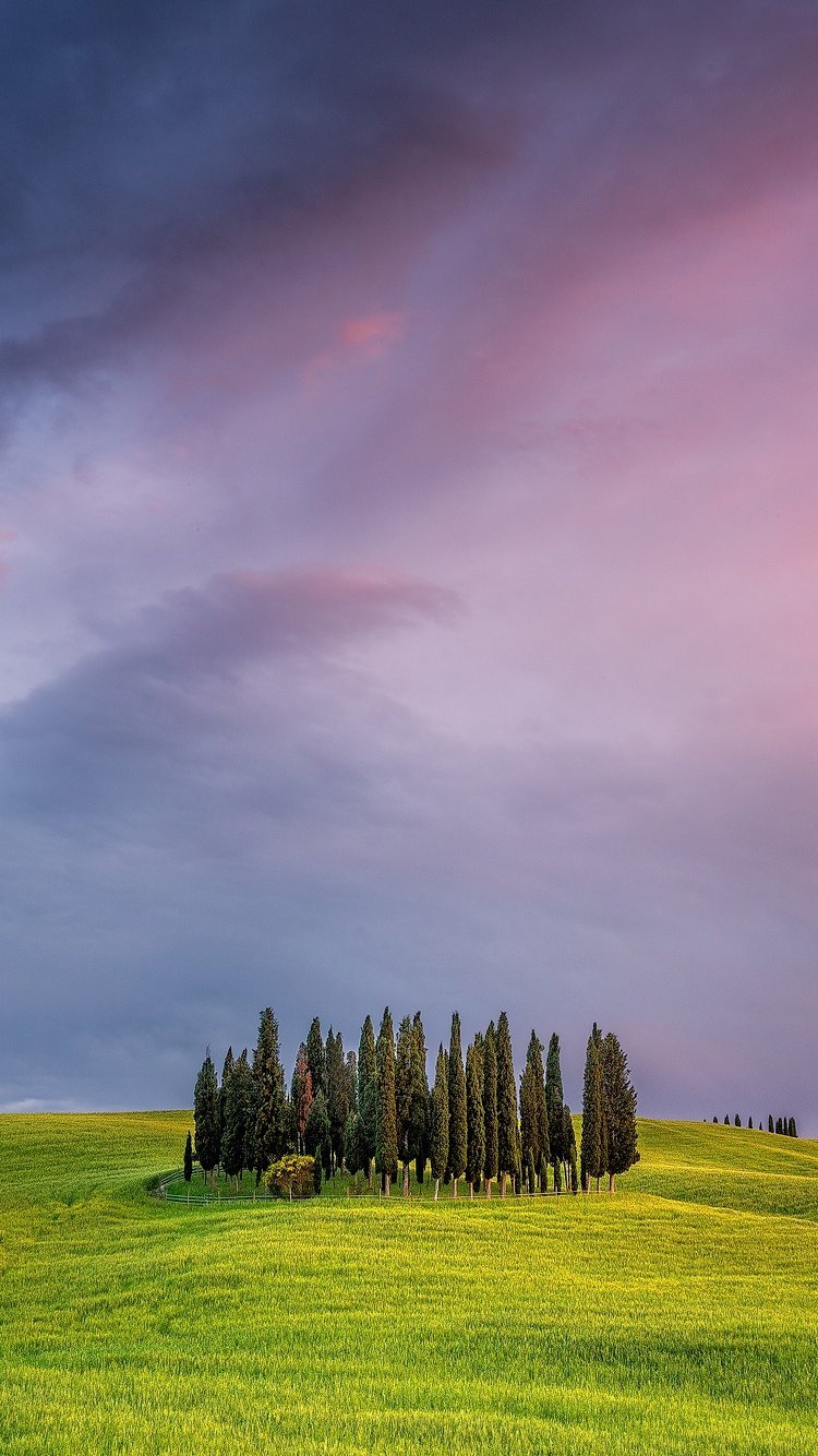 Toscana en Italia al atardecer